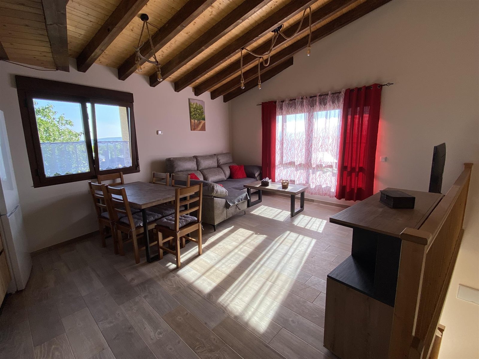 Rincón de casa rural en Sanabria con detalles cuidados